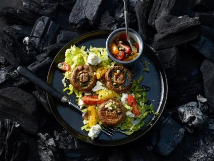 trendfood gefuellte riesenchampignon mit tomaten mandel vinaigrette 010318